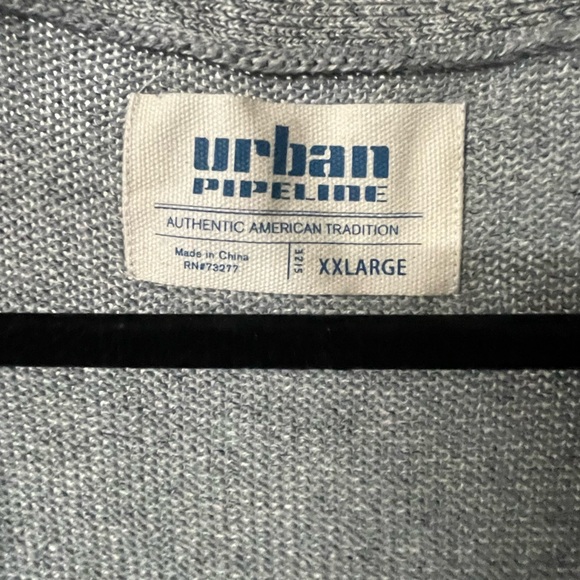 Women's Plus Long Sweater with Pockets - Picture 3 of 3